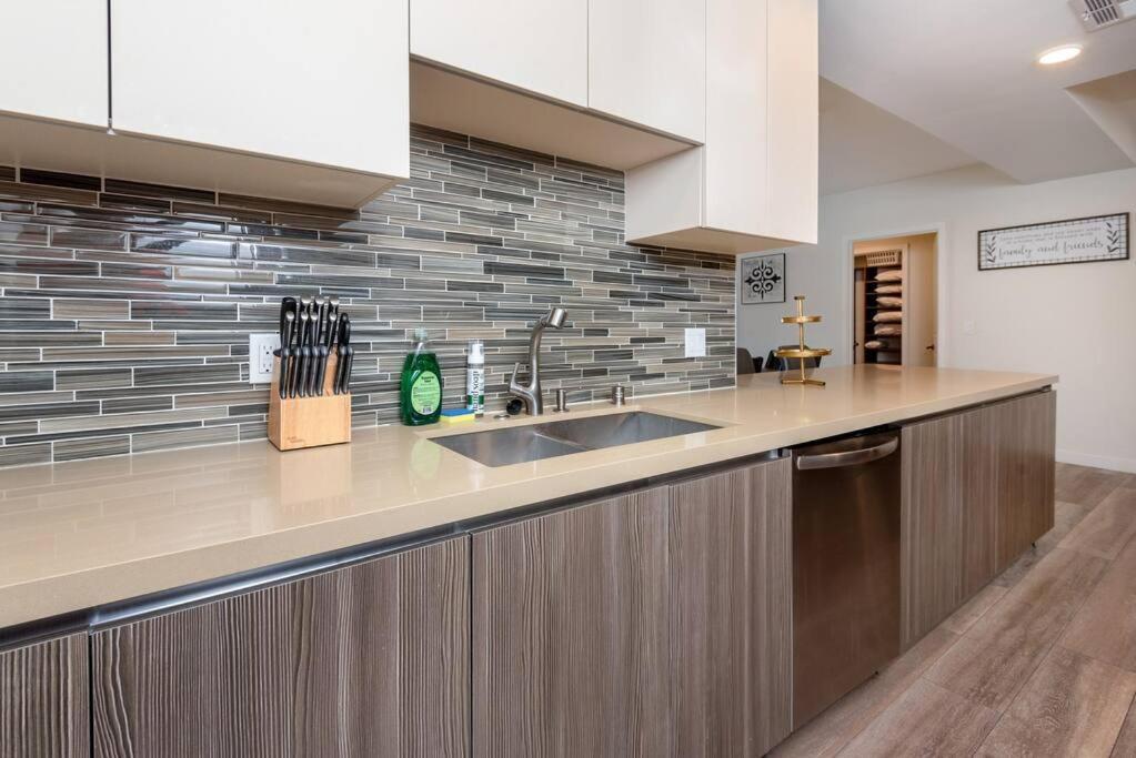 Luxurious Penthouse In Beverly Hills - Sleeps 10 Los Angeles Kültér fotó
